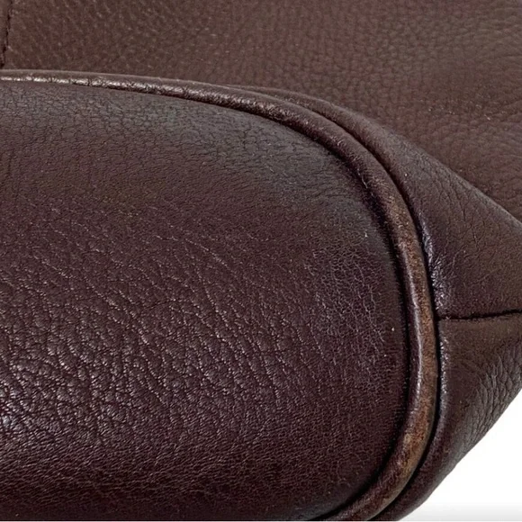 FOSSIL *COLLECTORS* BAG BROWN LEATHER 7x7. On trend and Darling! - Picture 5 of 7